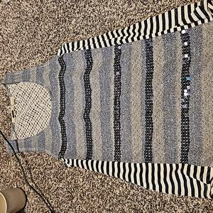 Miss me tank top. Women's size Large. Blue and white. A fun summer top